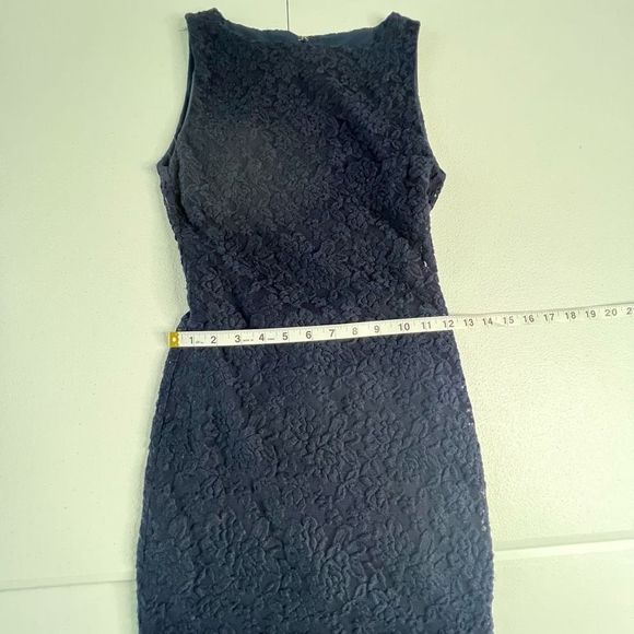 Alice + Olivia Blue Sleeveless Textured Floral Full Length Maxi Dress Size 4 - Picture 15 of 16